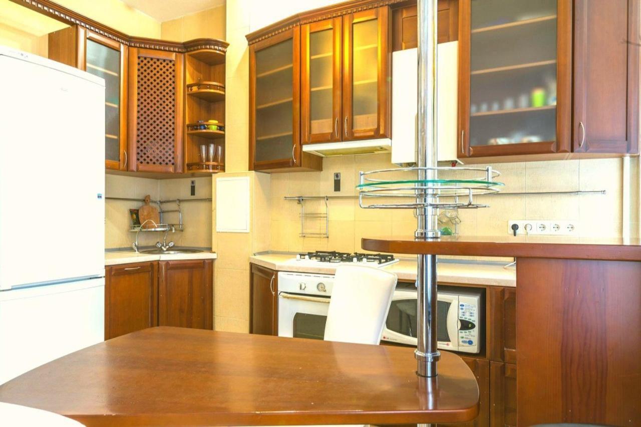 Large Apartment In The Center Dnepropetrovsk Exterior foto