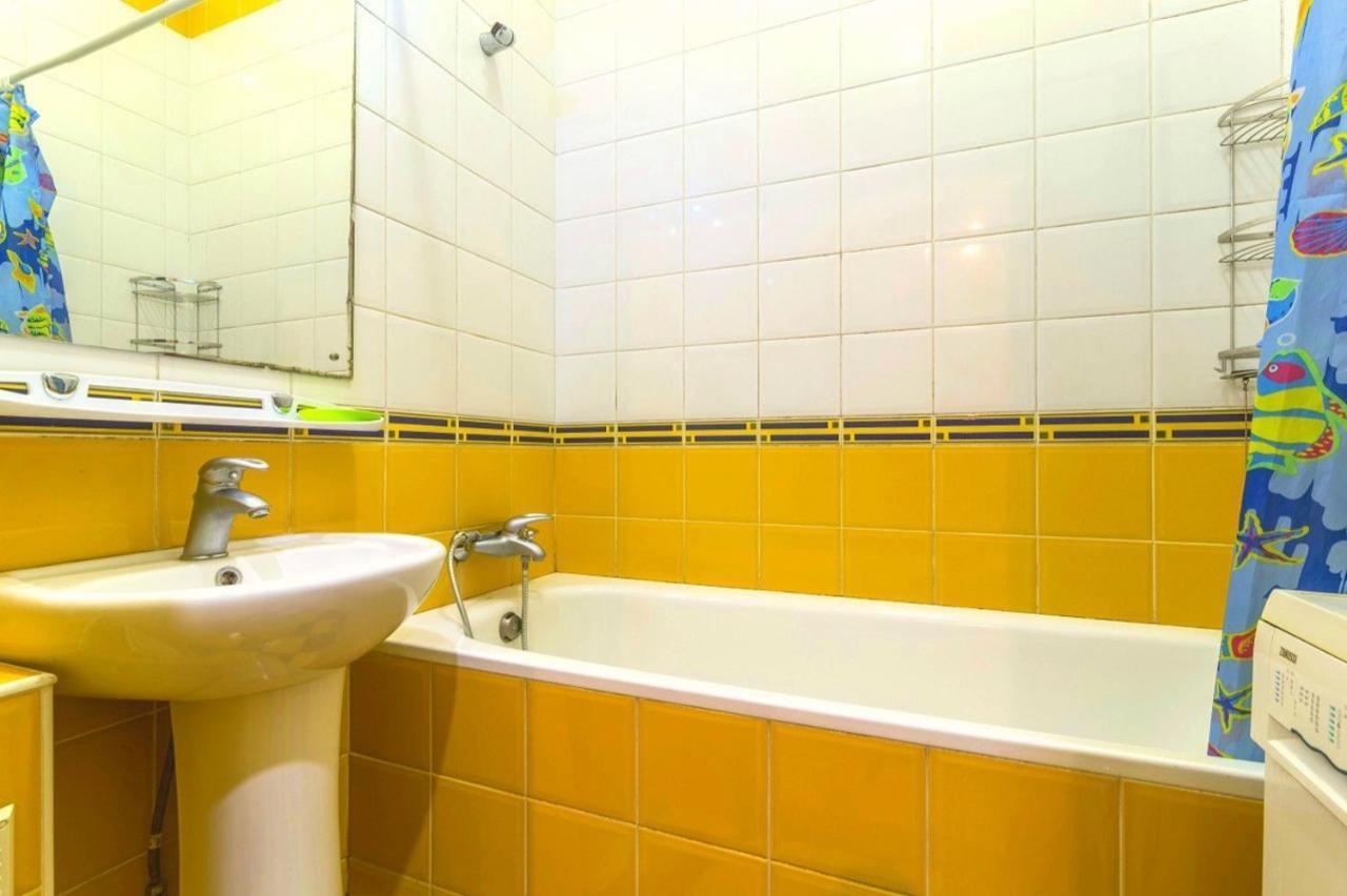 Large Apartment In The Center Dnepropetrovsk Exterior foto