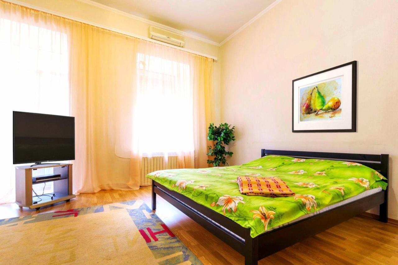 Large Apartment In The Center Dnepropetrovsk Exterior foto